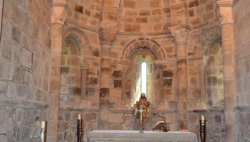 Altar de la iglesia