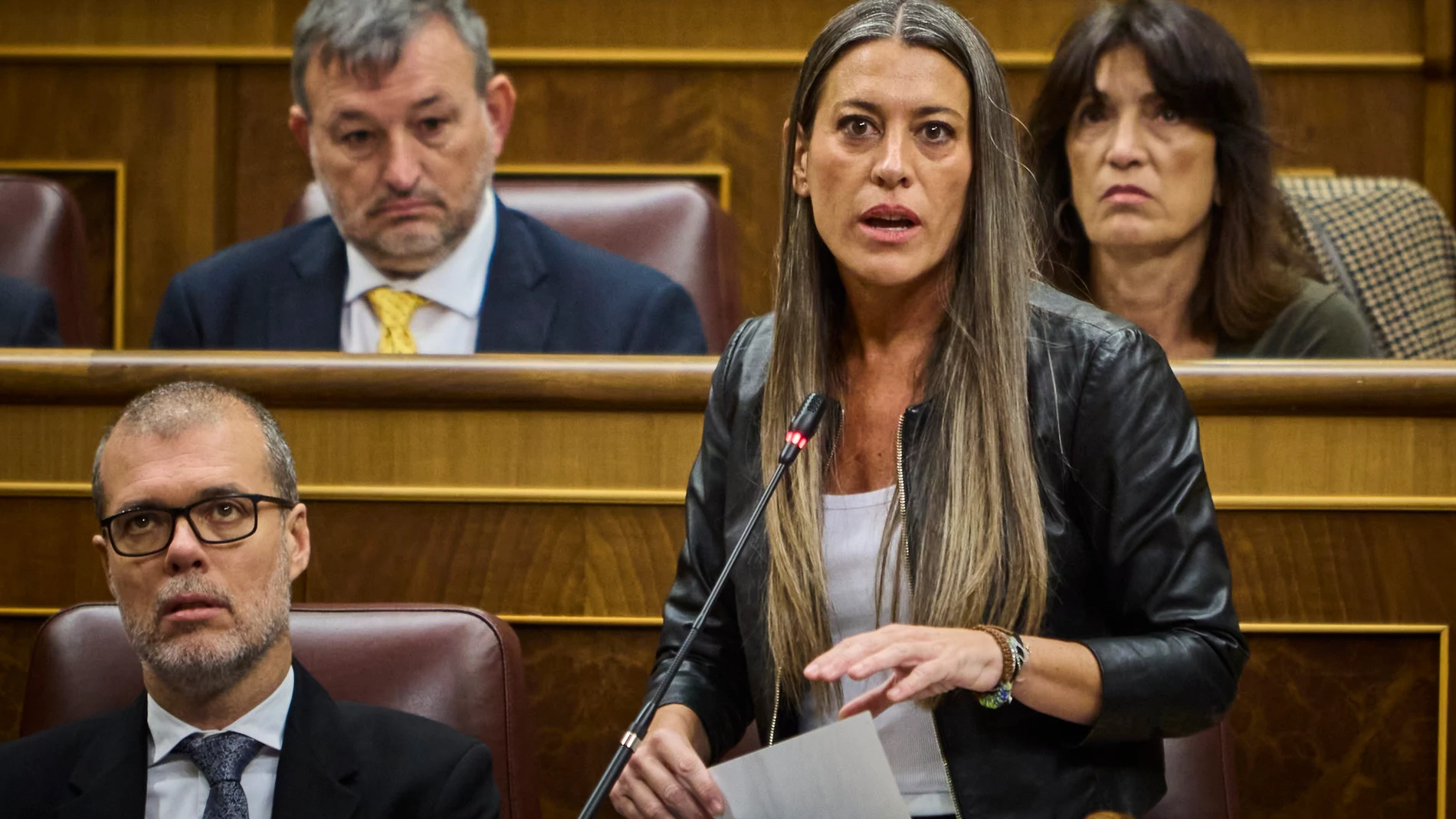 Míriam Nogueras del partido Junts per Catalunya, durante la sesión de control al gobierno en el Congreso de los Diputados. © Alberto R. Roldán / Diario La Razón. 11 12 2024