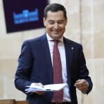 Juanma Moreno inaugura el Debate sobre el Estado de la Comunidad en el Parlamento Andaluz