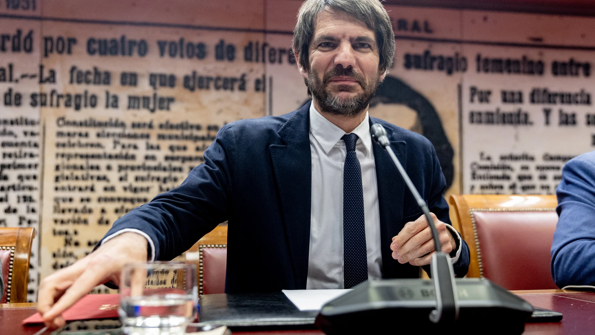 El ministro de Cultura, Ernest Urtasun, comparece ante la Comisión de Cultura para informar sobre el balance y perspectivas en el primer año de gobierno, en el Senado, a 11 de diciembre de 2024, en Madrid (España). Urtasun comparece con el objetivo de informar sobre el balance de su gestión en su primer año al frente del Ministerio de Cultura. El ministro regresa a la Cámara Alta después de que el pasado mes de marzo acudiera a ella para exponer las guías que orientarían su gestión al frente ...