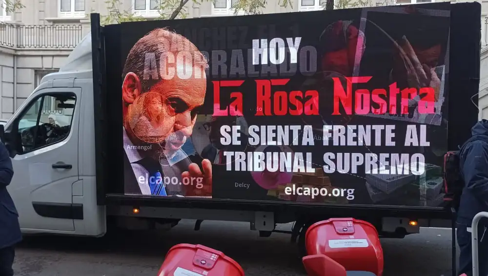 Furgoneta de Hazte Oír