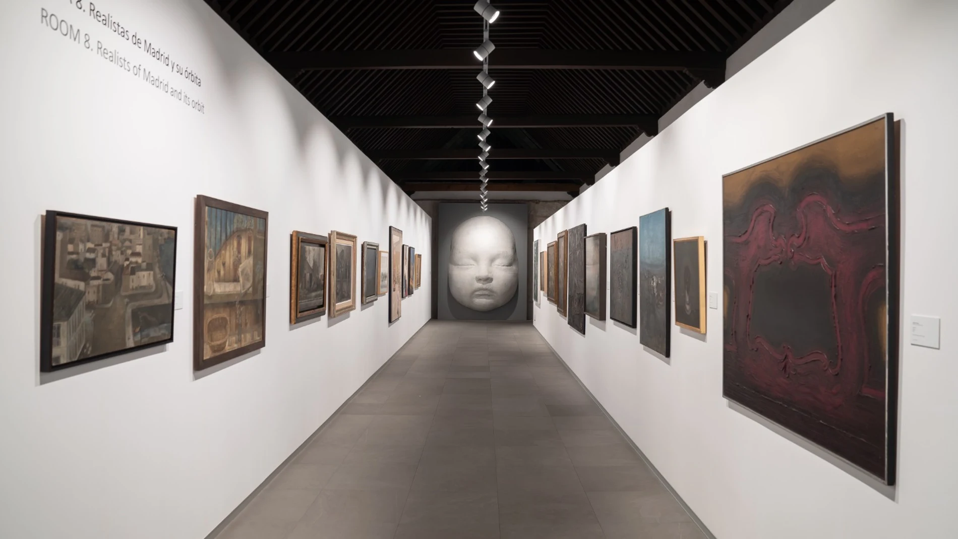 Vista interior del Museo del Realismo Español Contemporáneo, ubicado en el antiguo Hospital Provincial Santa María Magdalena, de Almería