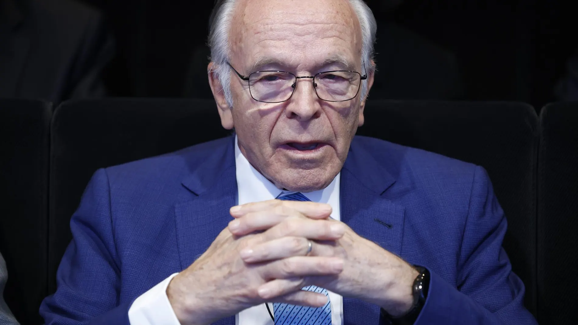 Economía.- Isidro Fainé es reelegido vicepresidente de la Real Academia de Ciencias Económicas y Financieras