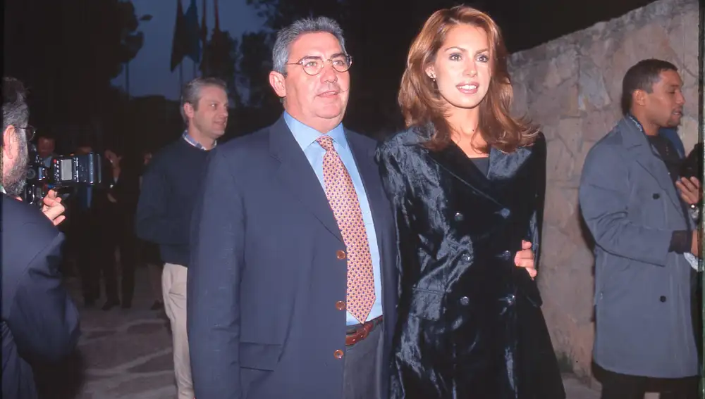 Cris Lozano y Jacqueline de la Vega