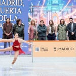Abre al público la pista de hielo de la Galería de Cristal del Palacio de Cibeles
