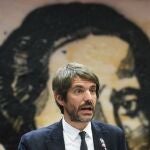 El ministro de Cultura, Ernest Urtasun, comparece en la Comisión de Cultura del Senado para informar sobre el balance y perspectivas en el primer año en su departamento. 