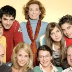 Parte del elenco de la serie "Los Serrano"