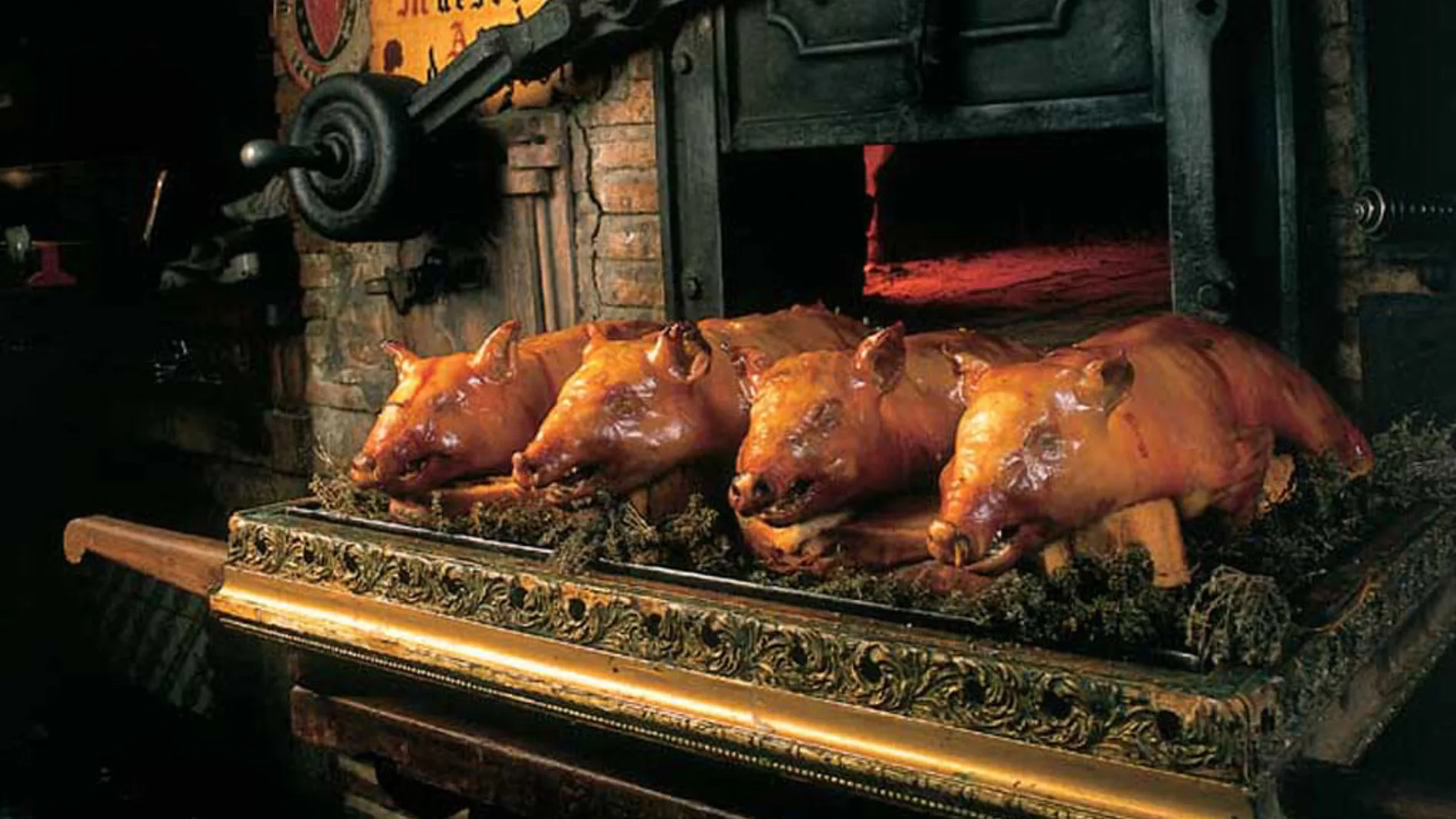 Cochinillo asado del Restaurante Duque de Segovia