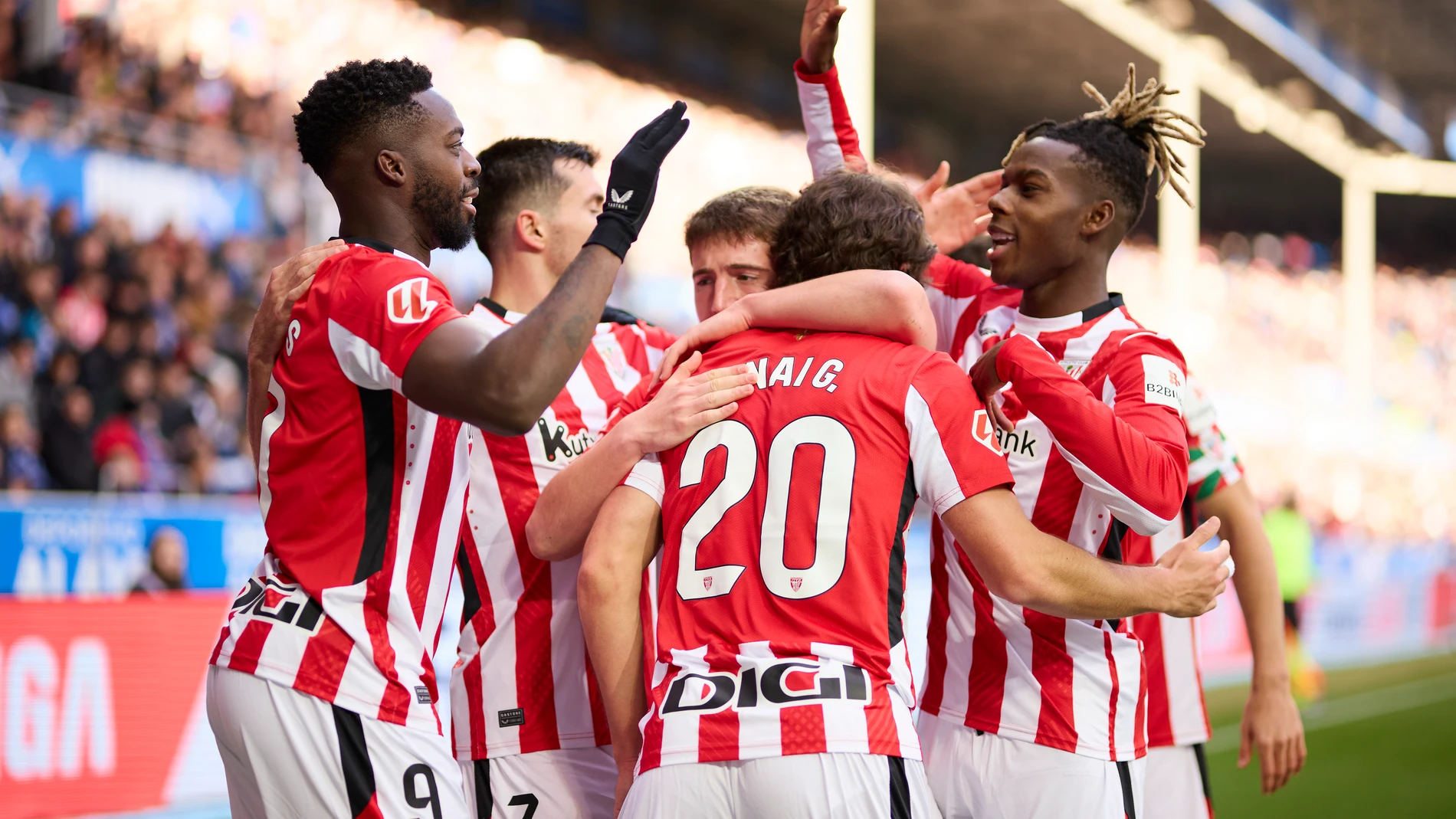 Unai Gomez of Athletic Club celebrates after scoring goal during the LaLiga EA Sports match between Deportivo Alaves and Athletic Club at Mendizorroza on December 15, 2024, in Vitoria, Spain. AFP7 15/12/2024 ONLY FOR USE IN SPAIN