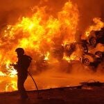 El fuego se ha declarado durante la tarde del lunes en una campa 