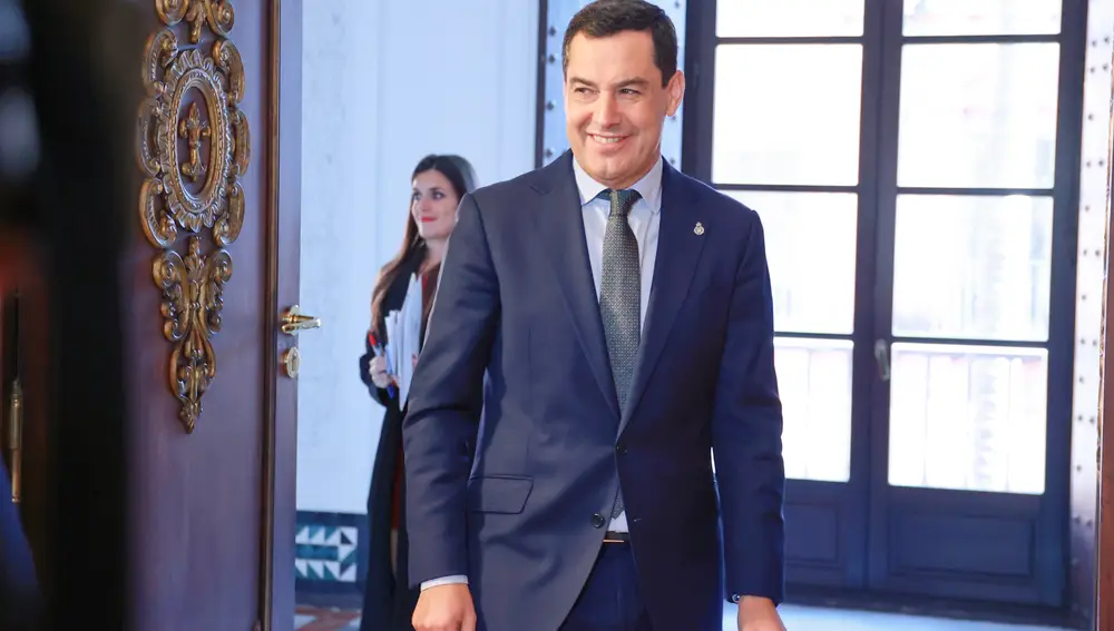Juanma Moreno, se reúne con la presidenta del Consejo Consultivo de Andalucía, María Jesús Gallardo