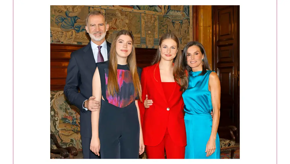 La familia real felicita la Navidad con un homenaje a las víctimas de la dana