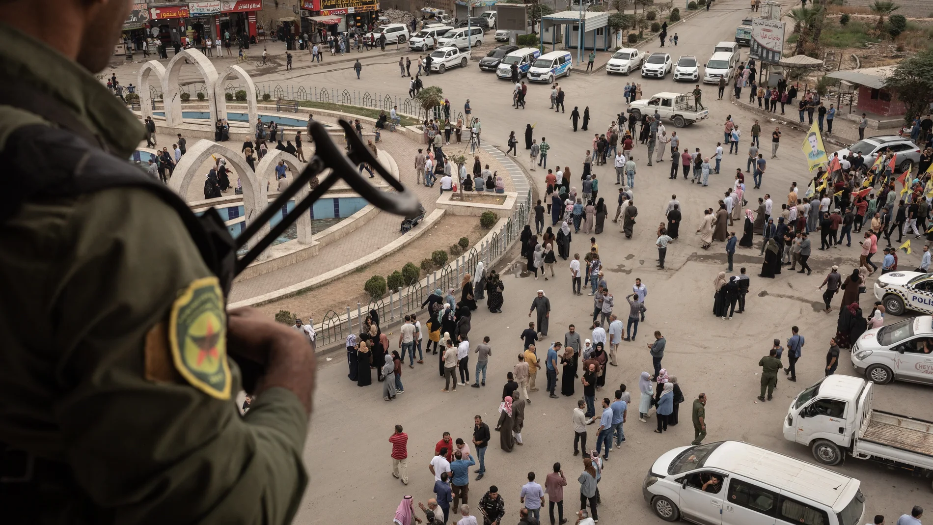 (Foto de ARCHIVO) October 9, 2023, Raqqa, Northern Syria, Syria: Massive demonstrations against Turkish bombing and high living costs. In late September and early October 2023, the Turks destroyed 80% of Rojava's energy infrastructure. Europa Press/Contacto/Chris Huby 01/10/2023 ONLY FOR USE IN SPAIN