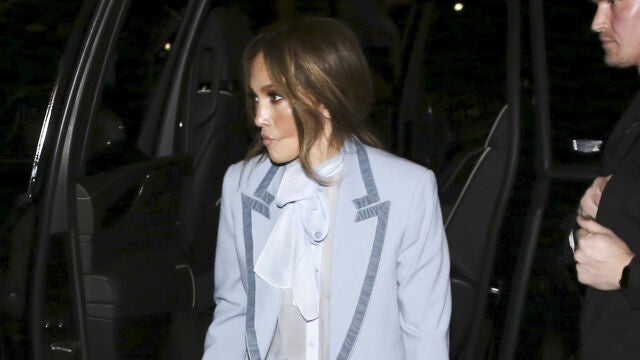 El look de Jennifer Lopez.