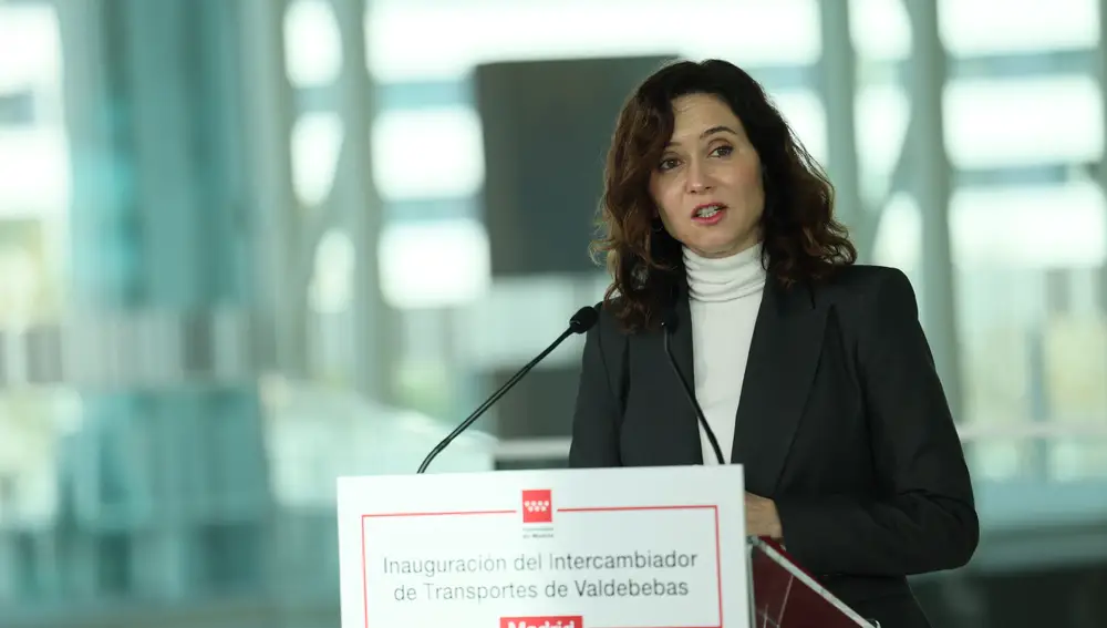 Ayuso inaugura el intercambiador de transportes de Valdebebas