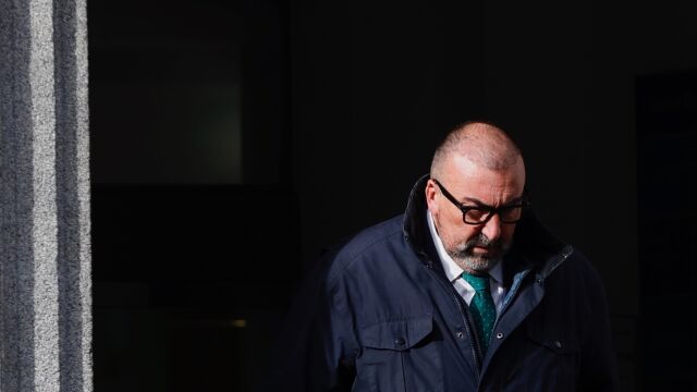 Salida de Koldo García del Tribunal Supremotras su declaración. © Jesús G. Feria.