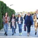 Alcaldesas de Catarroja, Paiporta y Benetússer se presentan en el Cecopi: denuncian "deficiencias" y exigen más medios
