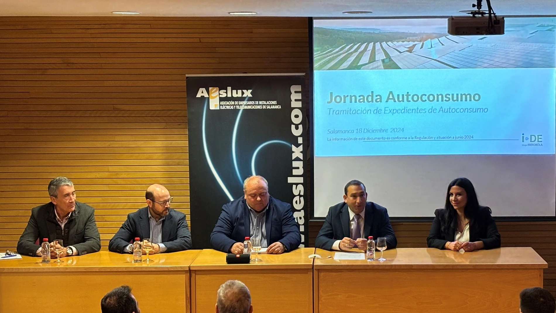 Jornada celebrada en Salamanca con la presencia de Eloy Ruiz, José Vicente Madruga, Elsa García, Alfonso García Hernández y Félix Pablo Sánchez