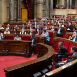 El Parlament se solidariza con los afectados por el ciclón 'Chido' en la isla francesa de Mayotte
