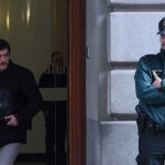 El abogado de Ábalos sale de la Fiscalía General tras la presentación de una denuncia a la Guardia Civil