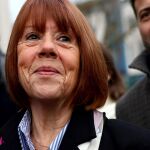 MADRID.-AMP.- Feministas se concentran frente la embajada de Francia en Madrid para apoyar a Gisèle Pelicot