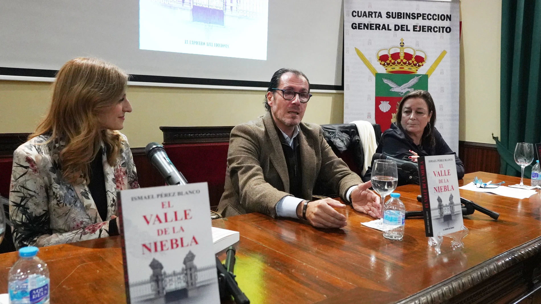 Ismael Pérez se adentra en la novela negra con "El valle de la niebla"