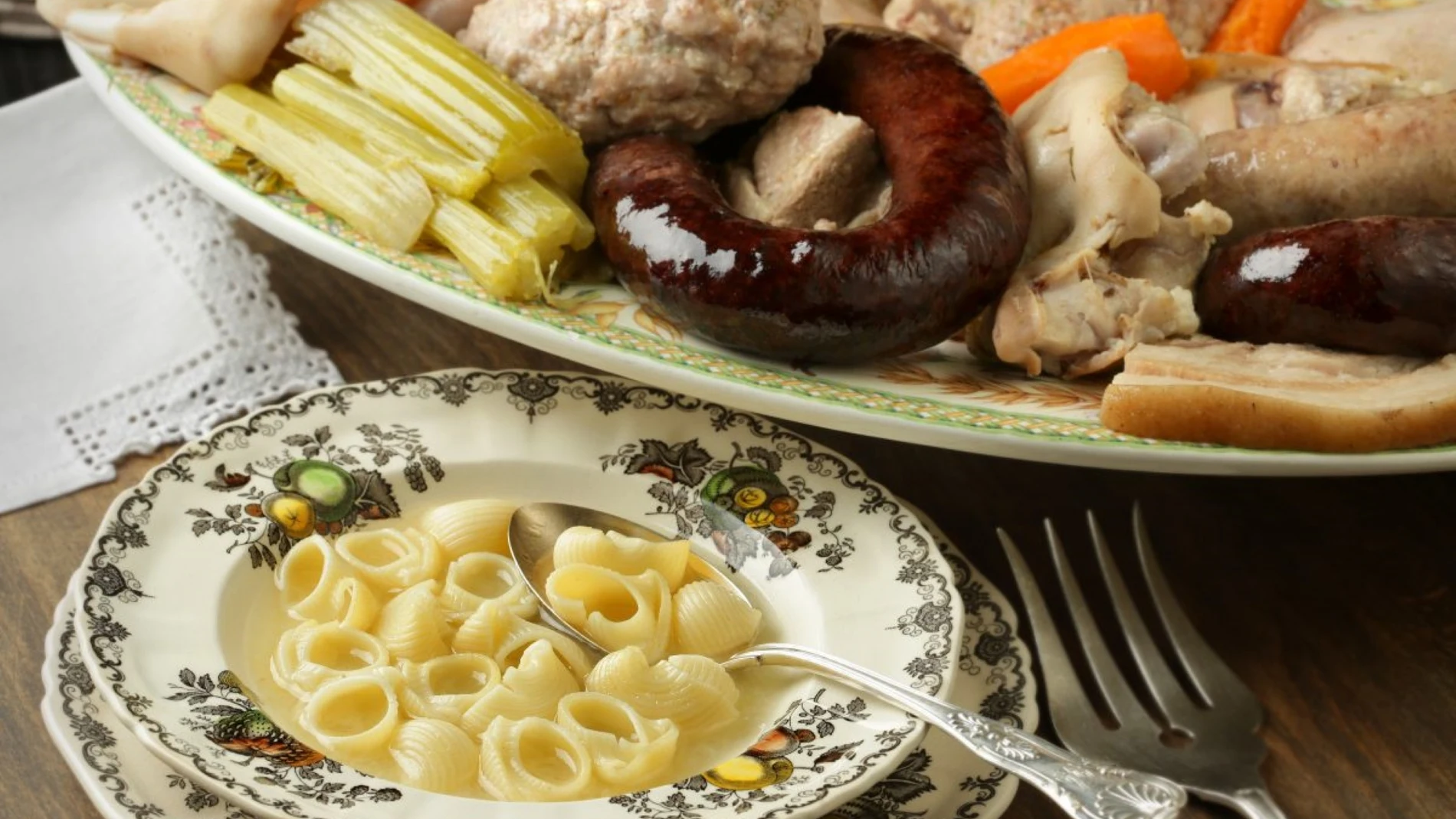 Escudella y "carn d'olla"