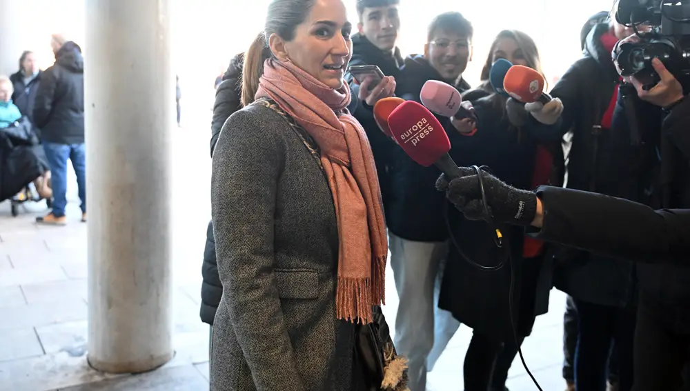 Raphael recibe, una jornada más, la visita de su familia durante su ingreso hospitalario