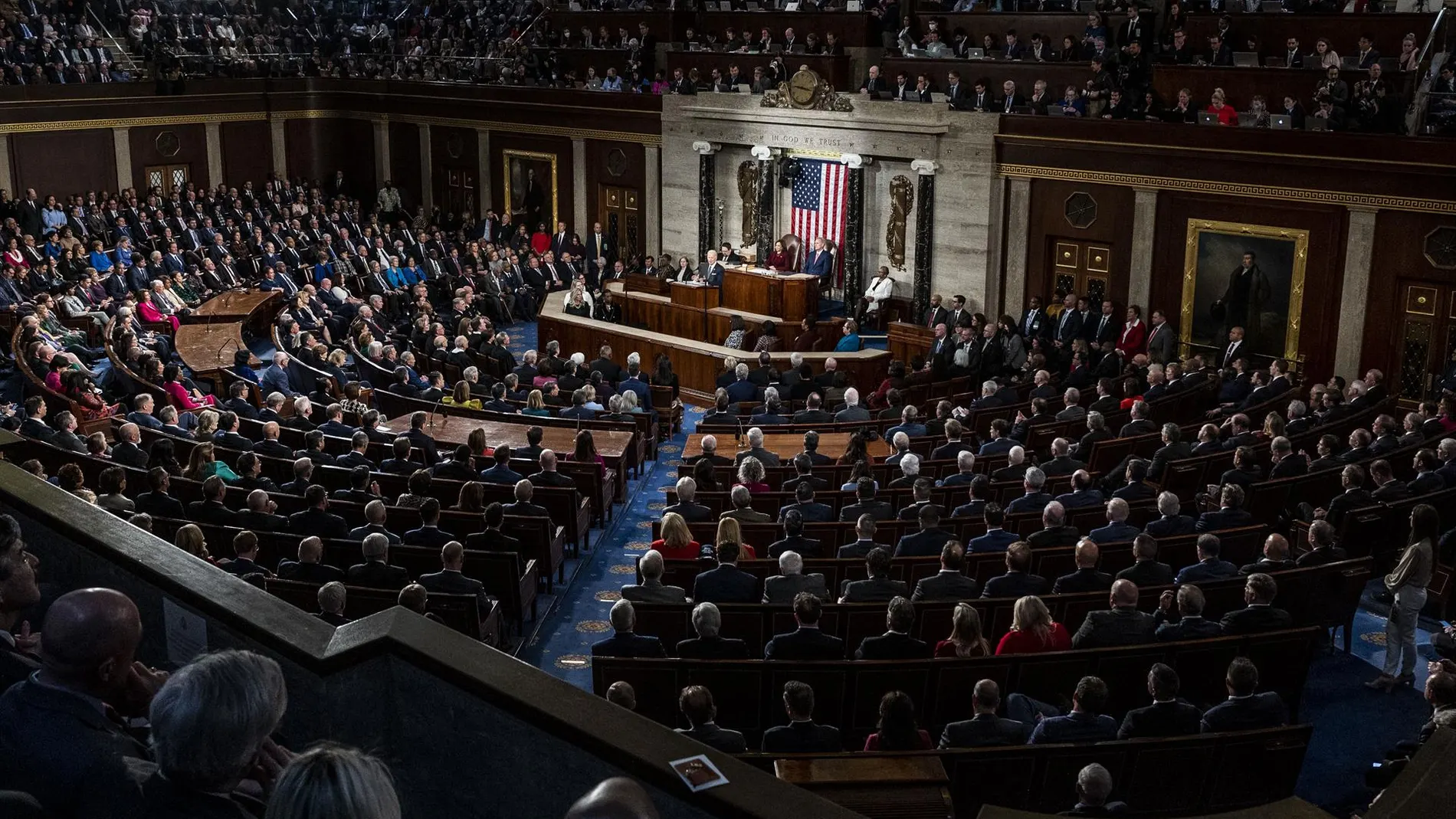 EEUU.- El Congreso de EEUU rechaza el plan respaldado por Trump para evitar el cierre de Gobierno