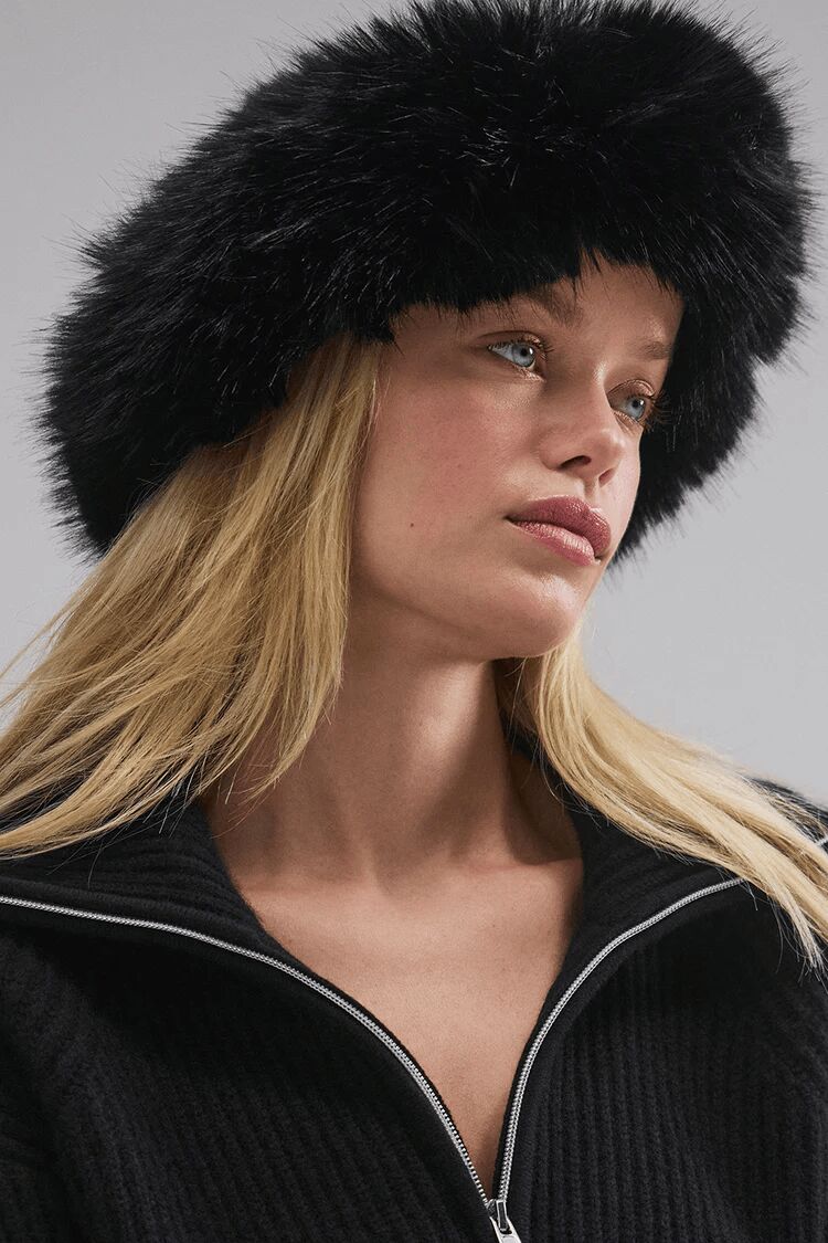 Courchevel cashmere faux fur bennie