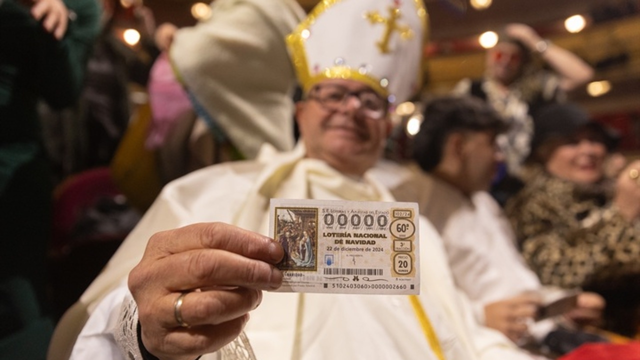 ¿Cómo y quién elige la imagen que llevan los décimos de la Lotería de Navidad 2025?