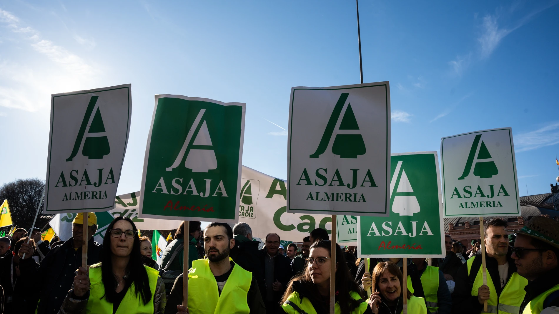 Agricultores almerienses desplazados a la protesta en Madrid