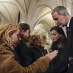 El rey Felipe VI y la reina Letizia durante el funeral por las víctimas de la DANA celebrado este lunes en la catedral de Valencia.