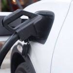 Economía/Motor.-(AMP2) El Gobierno prorroga el Plan Moves III para la compra de coches eléctricos hasta el 30 de junio