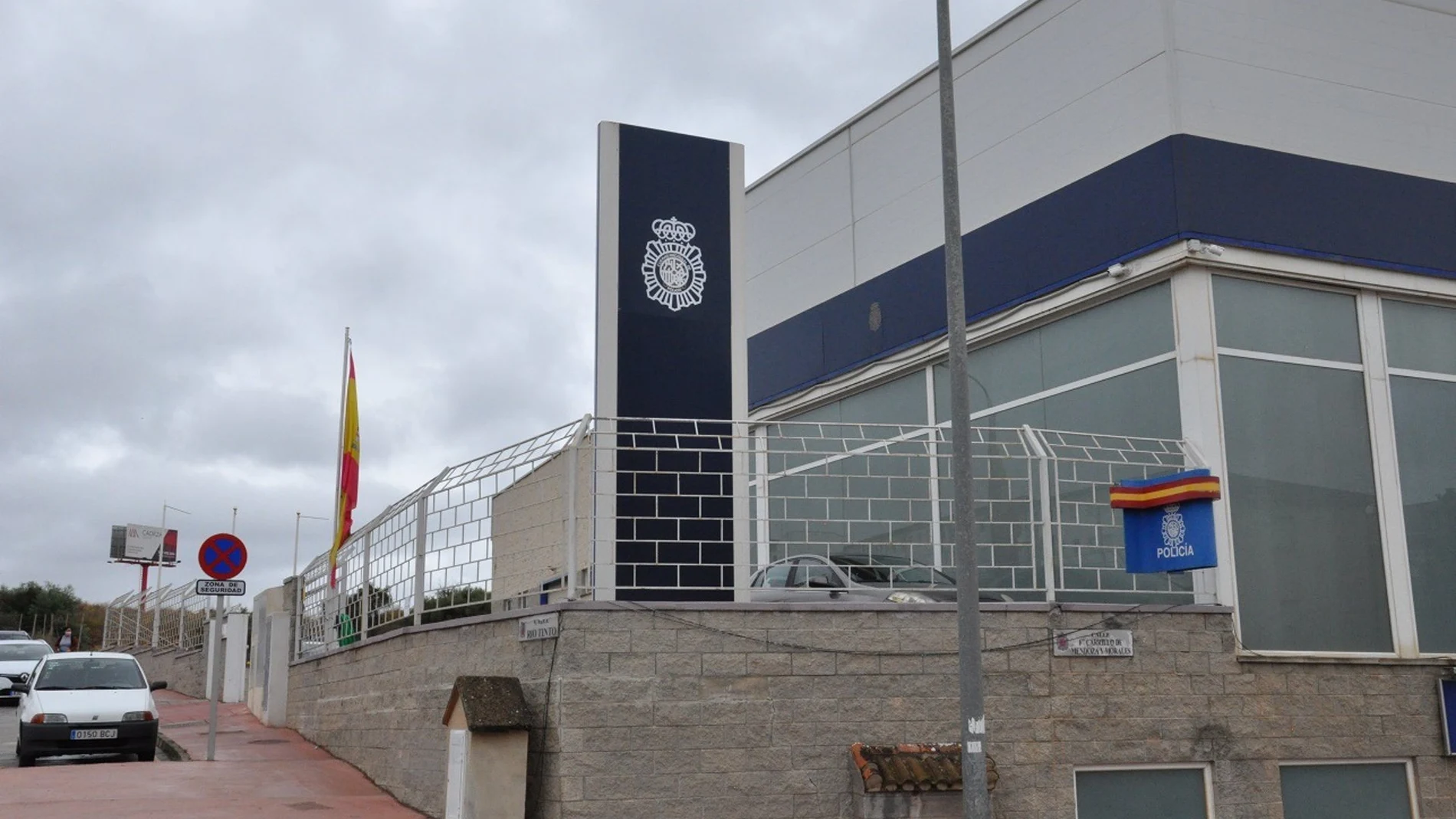 Dignidad y Justicia pide a Marlaska renombrar las comisarías de Policía con los 188 agentes víctimas del terrorismo