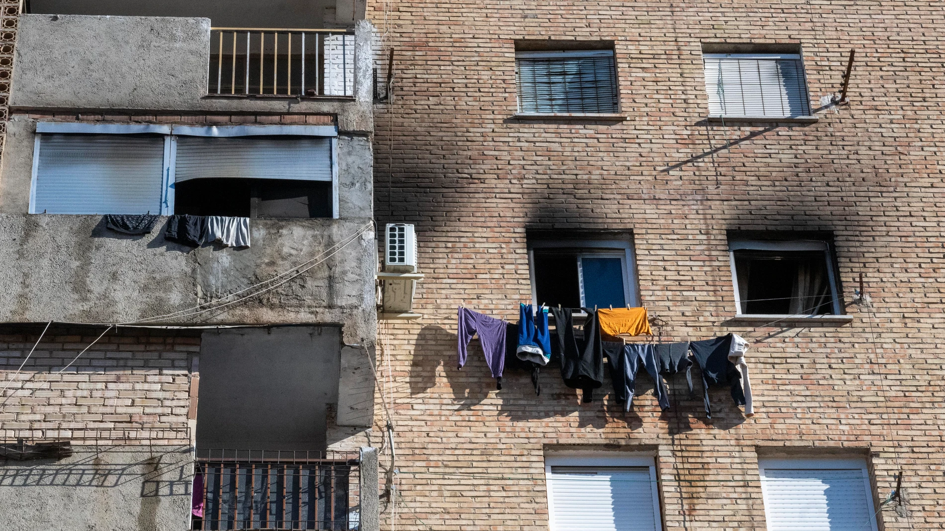 El bloque de pisos de Granada en el que murió un bebé
