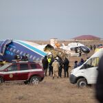 Kazajistán.- Ucrania apunta que el avión accidentado en Kazajistán había sido "dañado por los rusos"