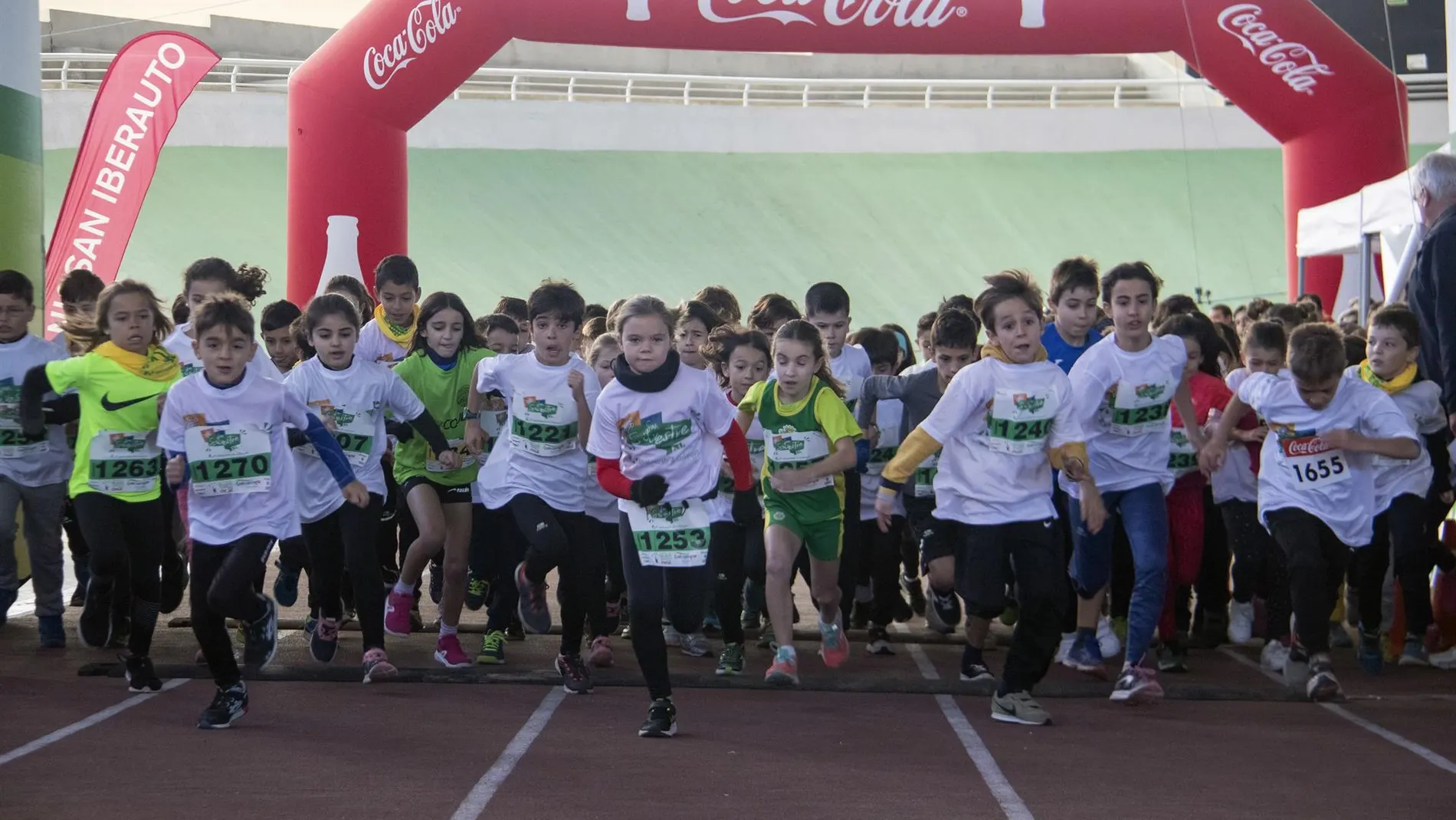 MADRID.-Galapagar.- Música en directo, pincho, bebida y caldo para los corredores en la San Silvestre