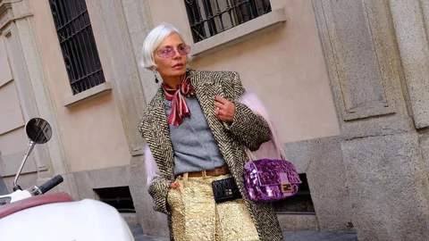 Tendencia en manicura para las mujeres 50+.