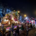 MADRID.-El CEU participa en la Cabalgata de Reyes de Madrid bajo el lema 'La noche de los deseos cumplidos'