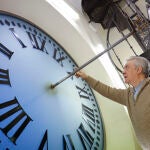 El reloj de la Puerta del Sol está listo para las campanadas