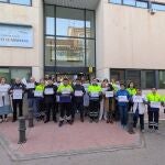 Personal del centro de salud de Puerto Lumbreras se concentra en contra de la agresión