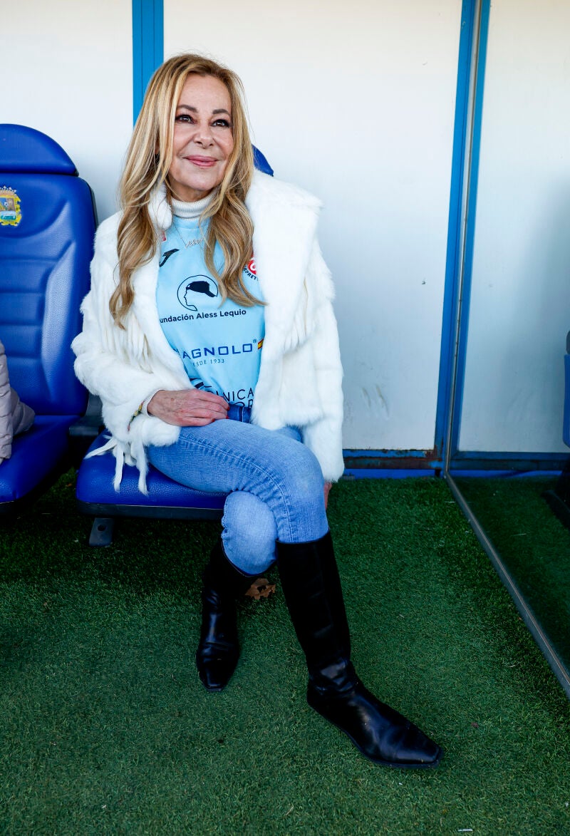 Ana Obregón en el partido benéfico de la Fundación Aless Lequio.