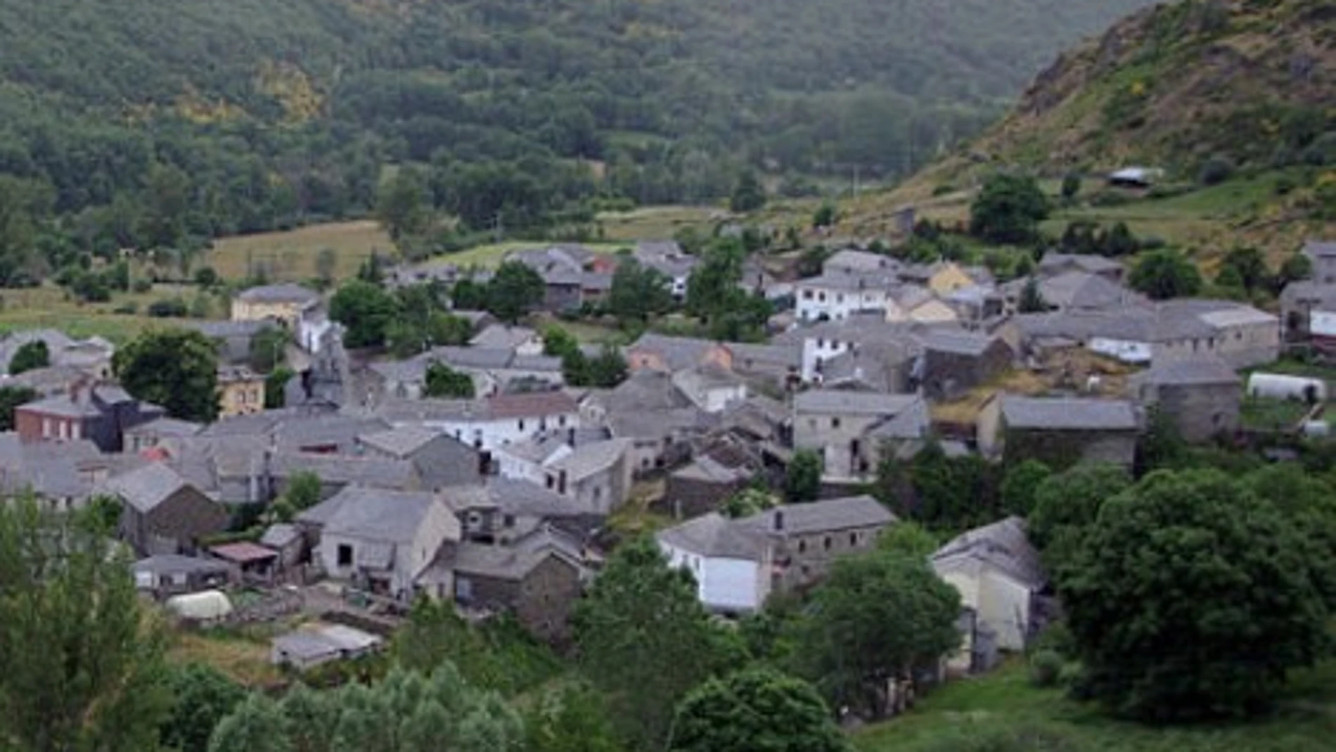 Panorámica de Murias de Paredes (León)