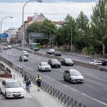 MADRID.-La R5 será gratuita para autobuses, habrá un carril bus exclusivo en la A5 y se ofrecerán 40.000 plazas más en Cercanías