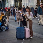 Turistas en Madrid. © Alberto R. Roldán / Diario La Razón. 