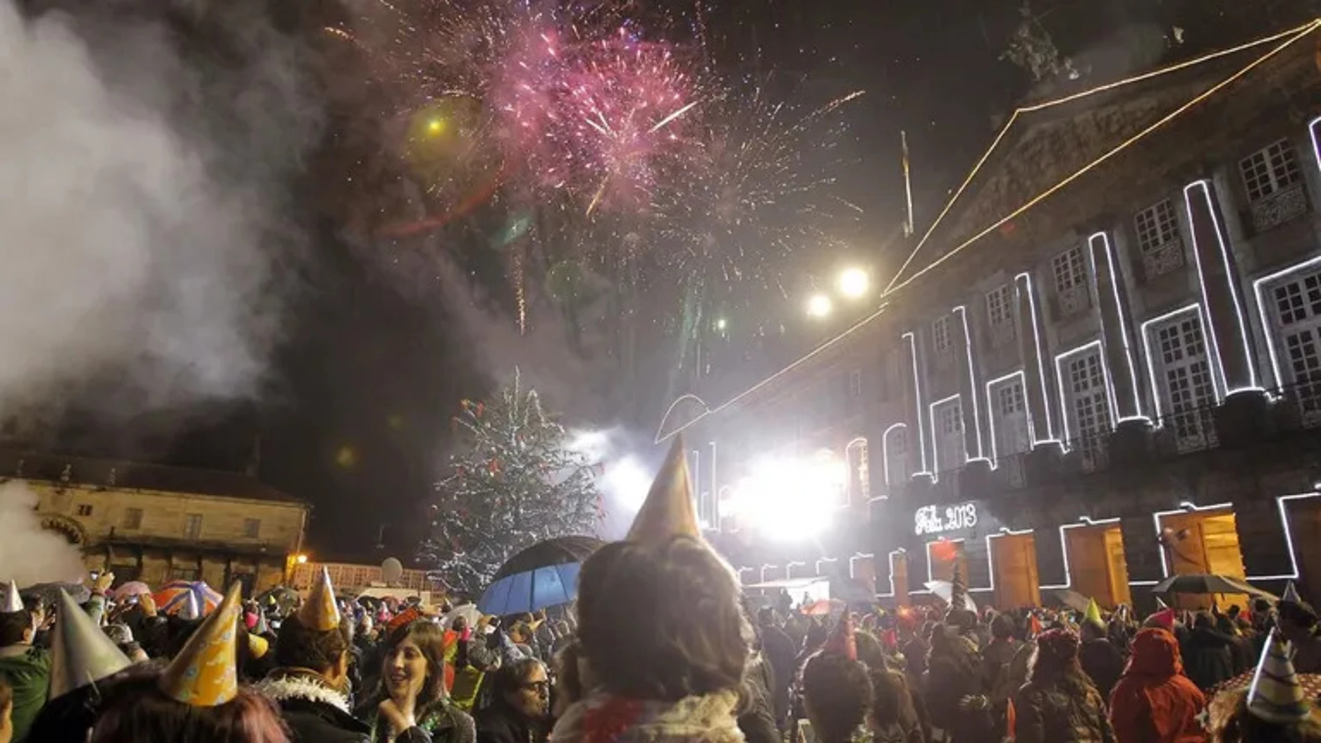 Así son las campanadas gallegas: la Plaza del Obradoiro y la magia del fin de año en Galicia