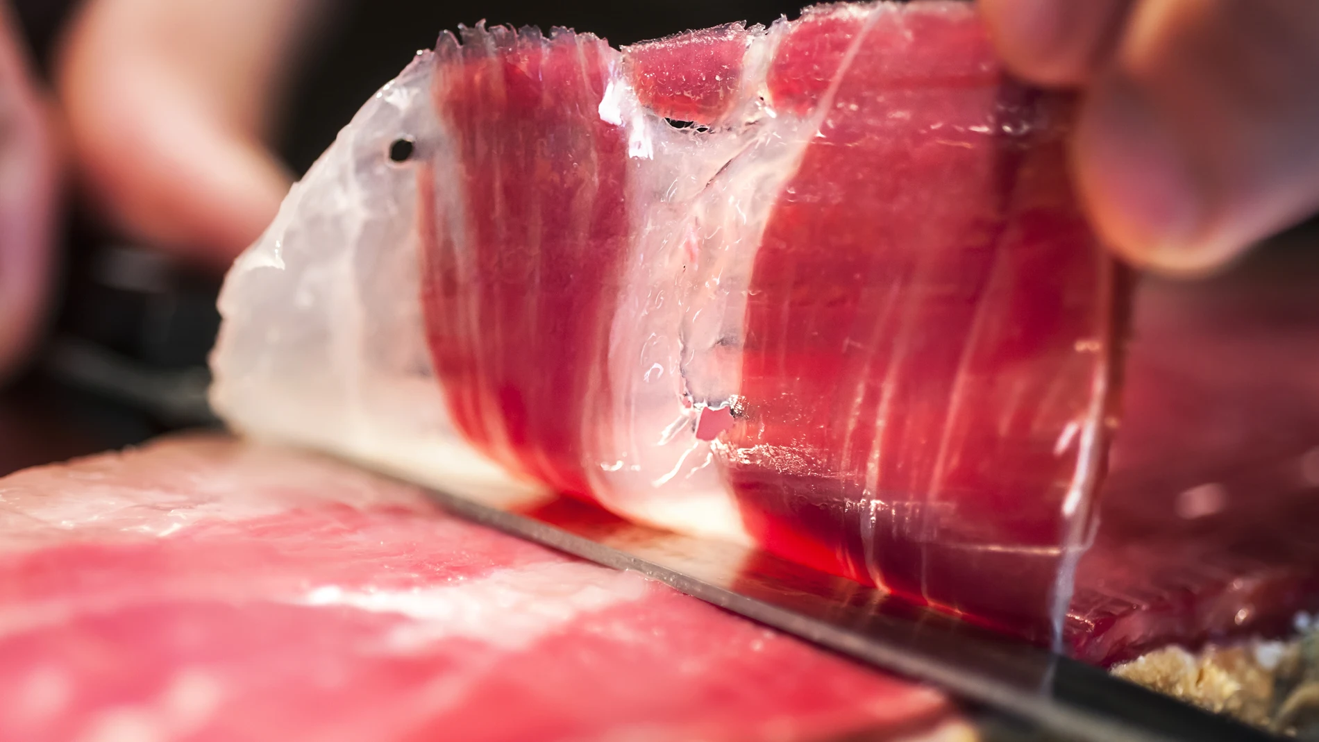 El jamón es uno de los platos típicos de España y uno de los alimentos más consumidos tanto en nuestro país como en el resto del mundo