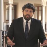  El presidente del Gobierno regional, Fernando López Miras