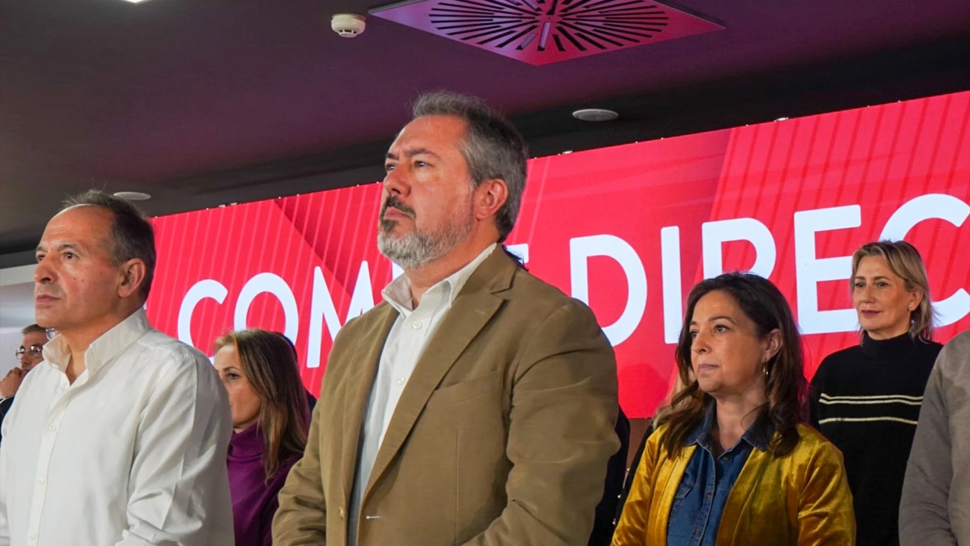 El annus horribilis de Espadas: se busca consenso en las primarias